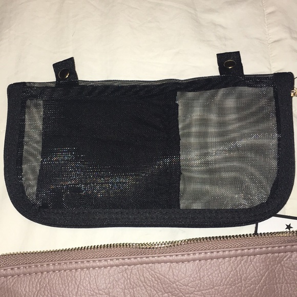 NWT Macy’s travel case - Picture 3 of 3
